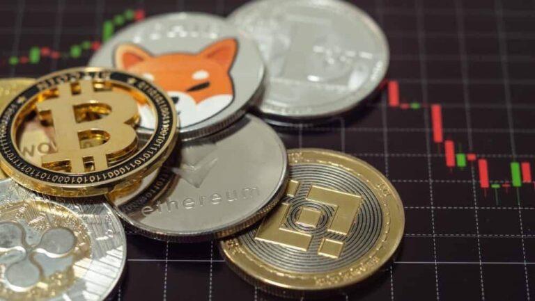 巨鲸们趁着市场抛售之际大量买入这种加密货币。