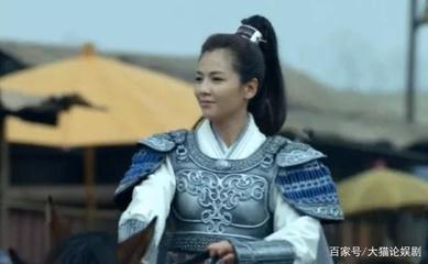 这城有良田霓凰装备宝玉如何搭配